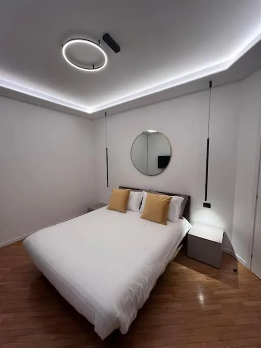 Apartment Aurora Rho Fiera Milánó 0*,