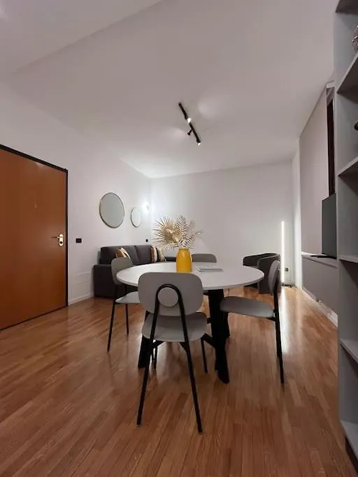 Apartment Aurora Rho Fiera Milánó Olaszország